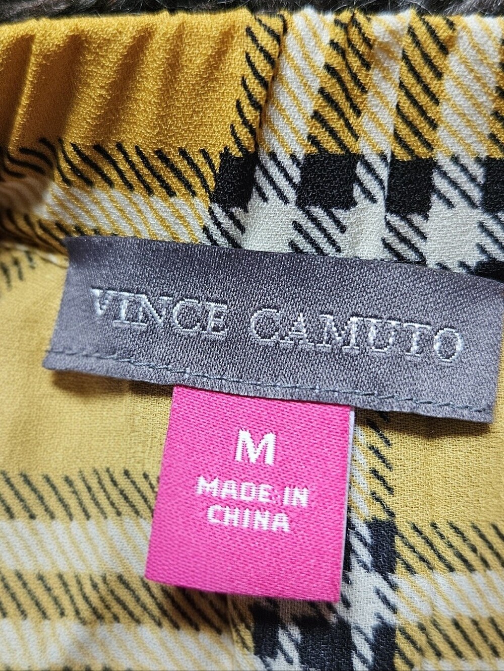 Vince Camuto size medium Highland Plaid Pleated Midi Skirt. It features a vibran - Picture 6 of 7